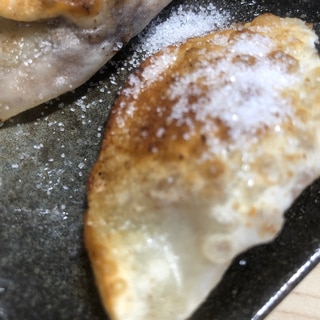 餃子の皮で★かぼちゃ餡の包み餃子